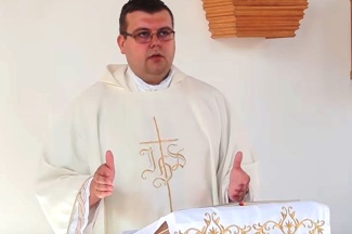 Thumbnail for the post titled: Oproštajna poruka i zahvala vlč. Dejana Ilića